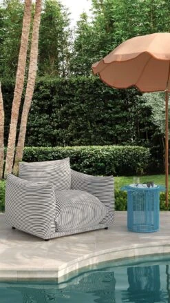 Rafa Outdoor Side Table -TOV Furniture Store TOV O68953.media .06