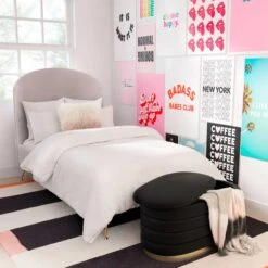 Lillian Velvet Storage Bench 30 Lillian Velvet Storage Bench -TOV Furniture Store TOV OC68152.media .02 6ebe3236 b8af 4a75 b7ff 4b6b3a9926f4